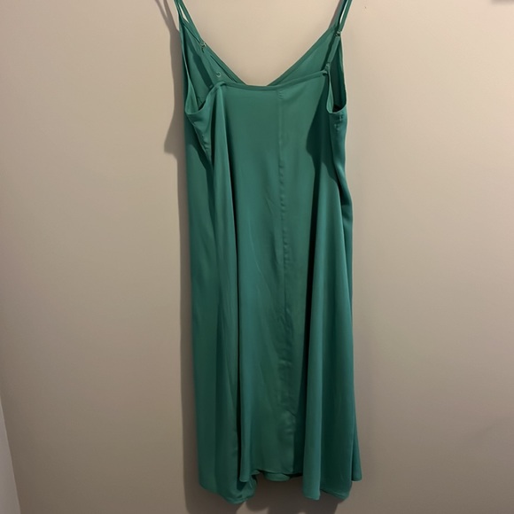 ANTHROPOLOGIE A-LINE SLIP DRESS (M) - Picture 3 of 11